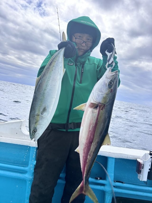 イナワラ(ブリ)