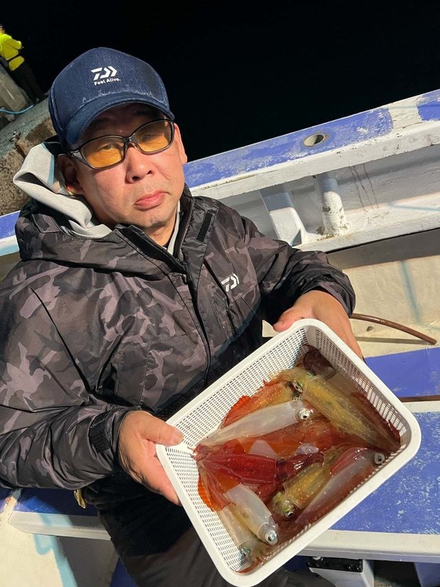 マルイカ(ケンサキイカ)