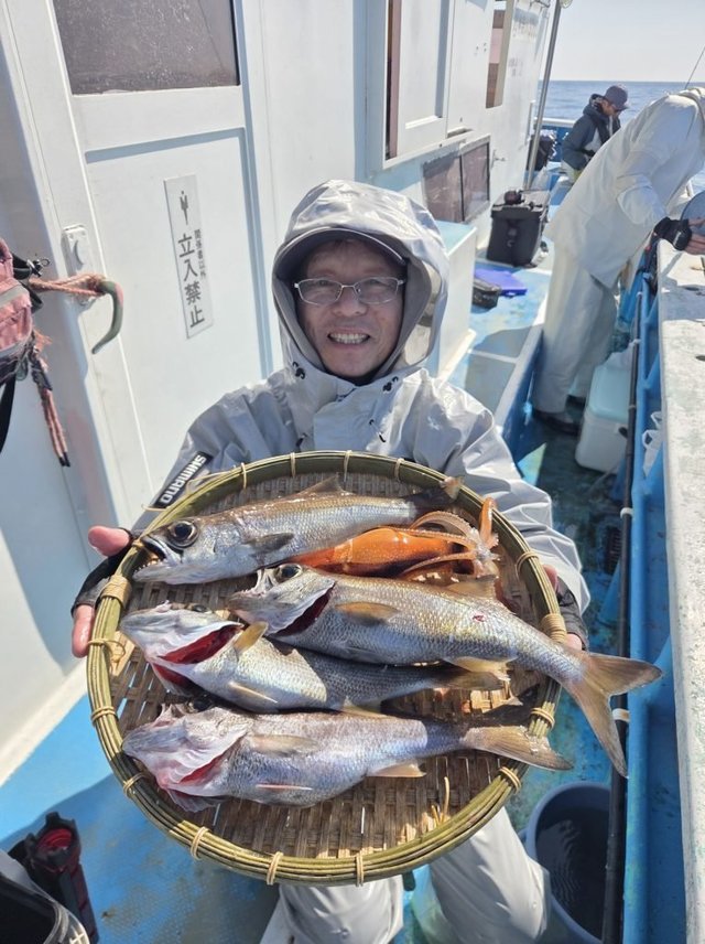 クロムツ・スルメイカ