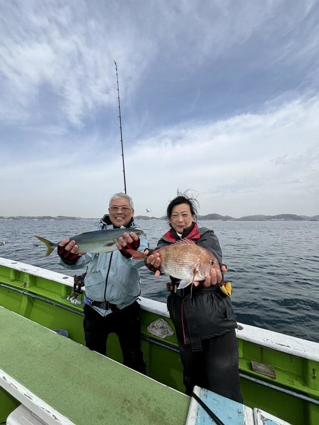 マダイ・イナダ(ブリ)