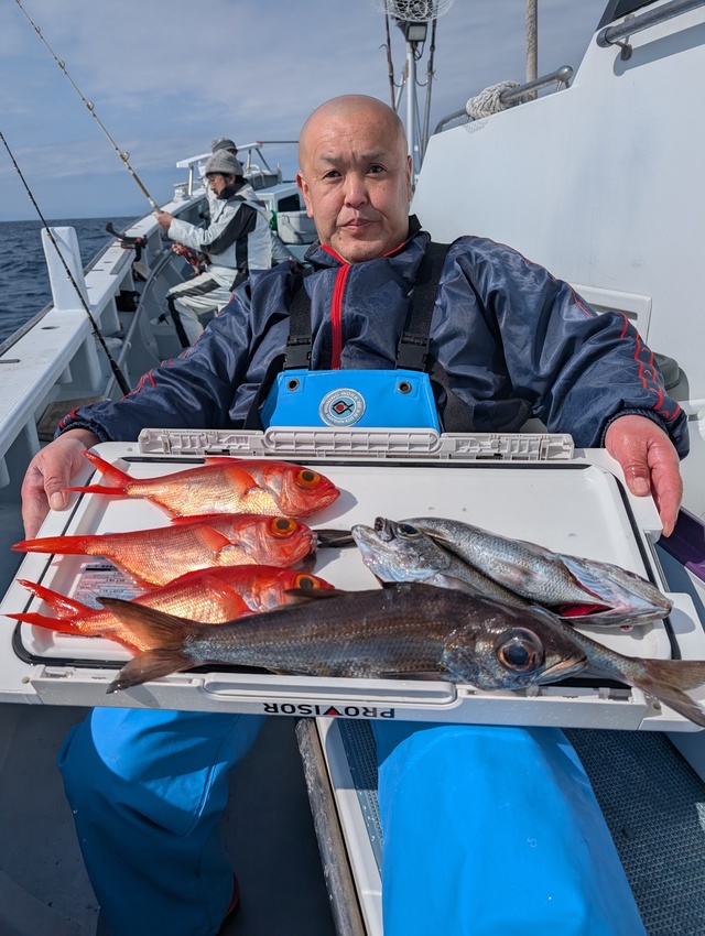 クロムツ・キンメダイ