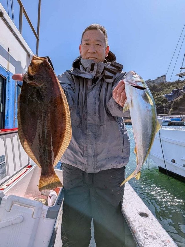 ハマチ(ブリ)・ヒラメ