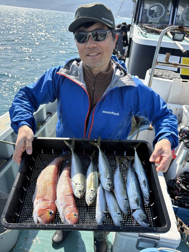 アジ(マアジ)・アマダイ(アカアマダイ)