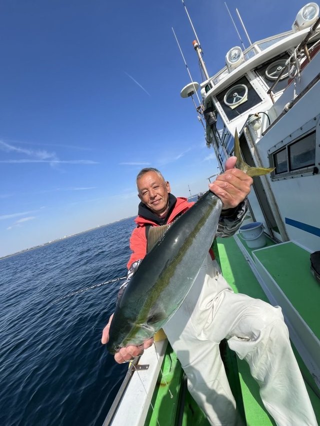 イナワラ(ブリ)