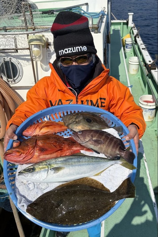 マハタ・イナダ(ブリ)・カンコ(ウッカリカサゴ)・アヤメカサゴ・ヒラメ・マトウダイ