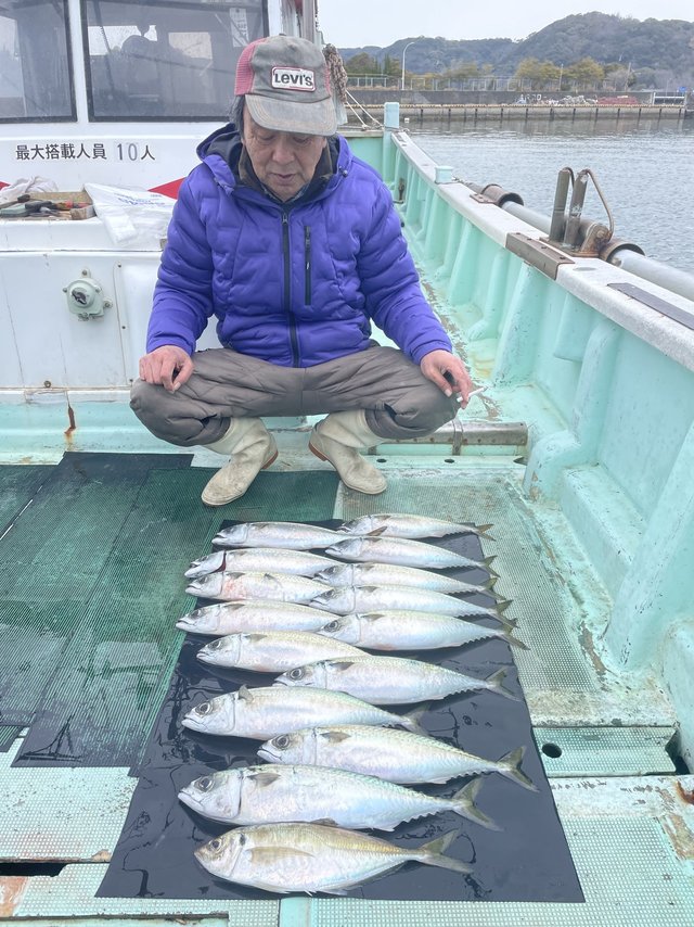 マアジ・マサバ