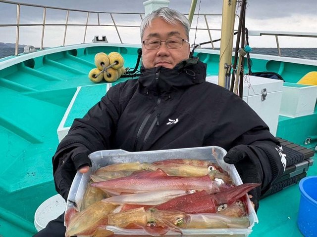 マルイカ(ケンサキイカ)