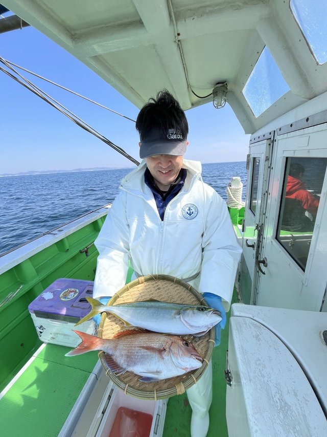マダイ・イナダ(ブリ)