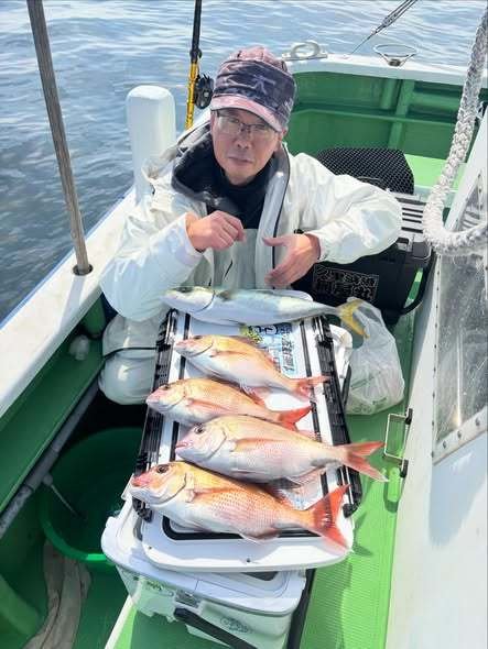 マダイ・イナダ(ブリ)