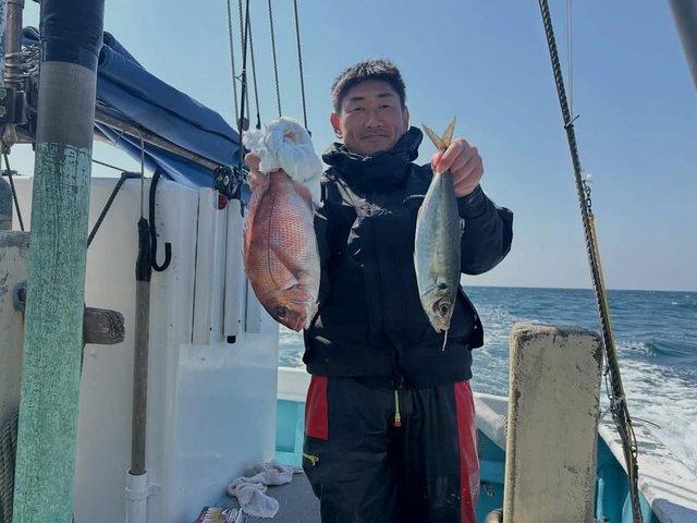 マダイ・マアジ