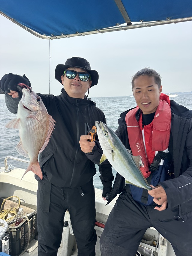 マダイ・イナダ(ブリ)