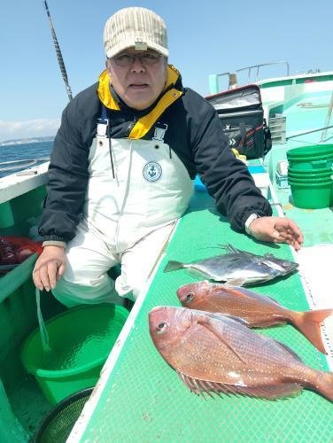 マダイ・カガミダイ