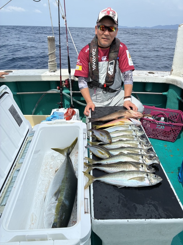 マダイ・オオモンハタ・マアジ・ブリ