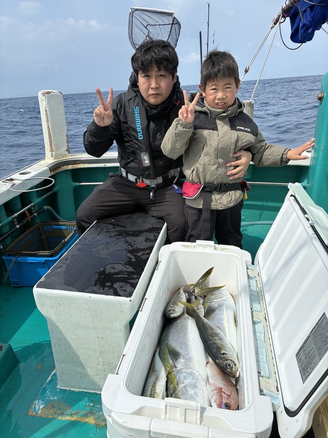 マダイ・マアジ・ブリ