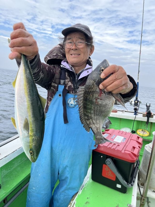 クロダイ・イナダ(ブリ)