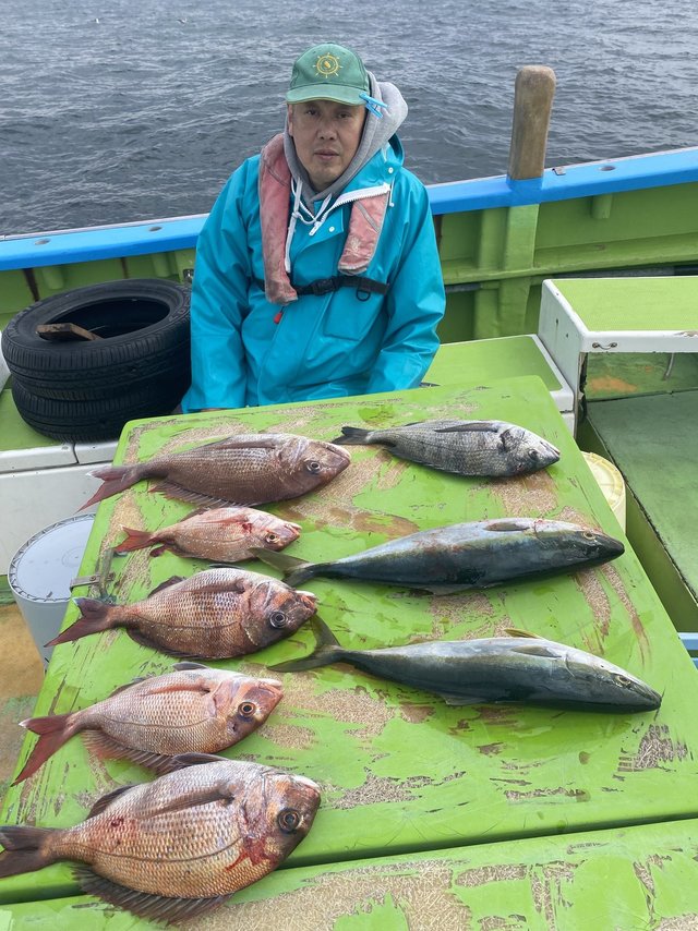 マダイ・クロダイ・イナダ(ブリ)