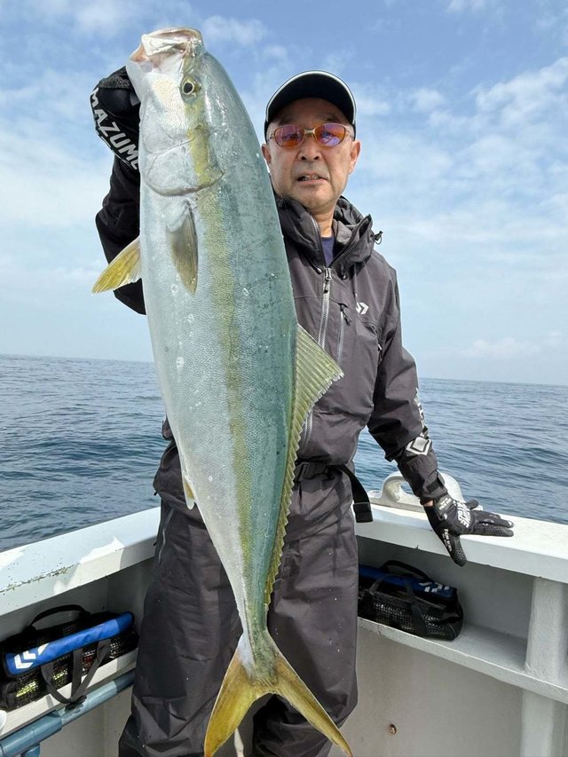 サンパク(ブリ)