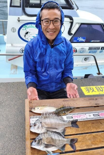 チヌ(クロダイ)・アジ(マアジ)