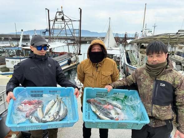 アジ(マアジ)・ガシラ(カサゴ)・サバ(ゴマサバ)