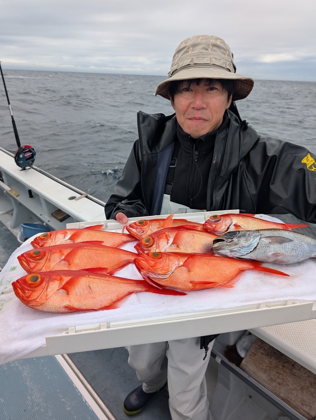 クロムツ・キンメダイ