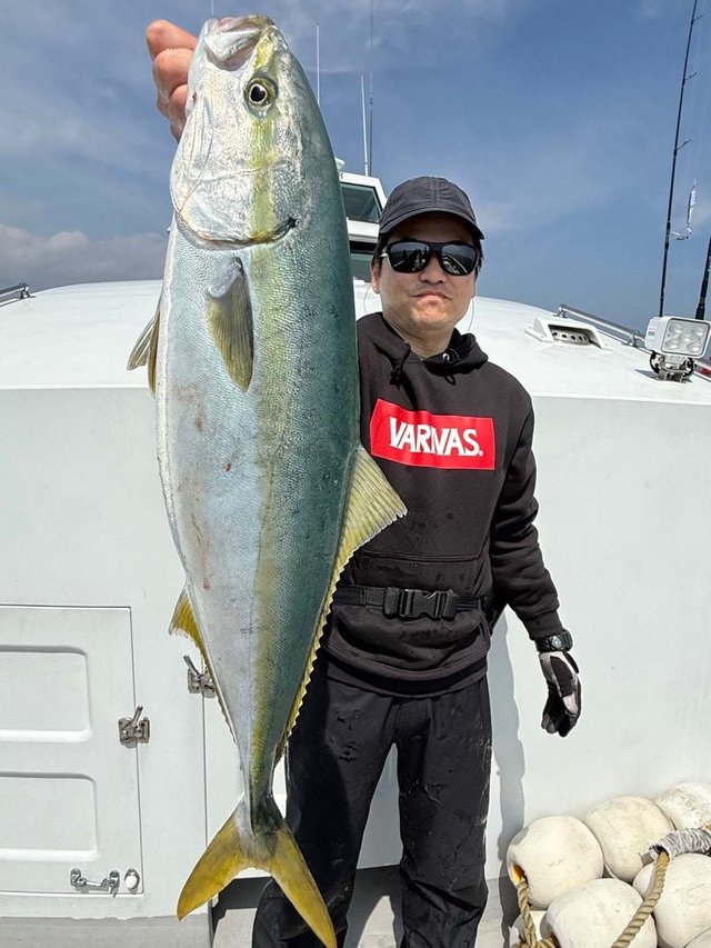 サンパク(ブリ)