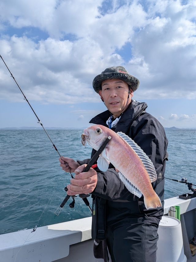 シロアマダイ