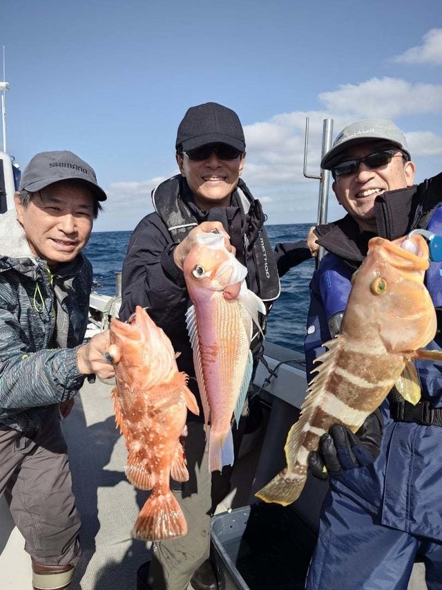 アオナ(アオハタ)・アマダイ(アカアマダイ)・カサゴ