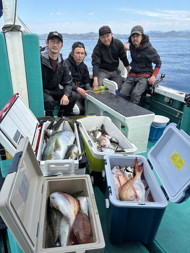 マダイ・マアジ・ブリ