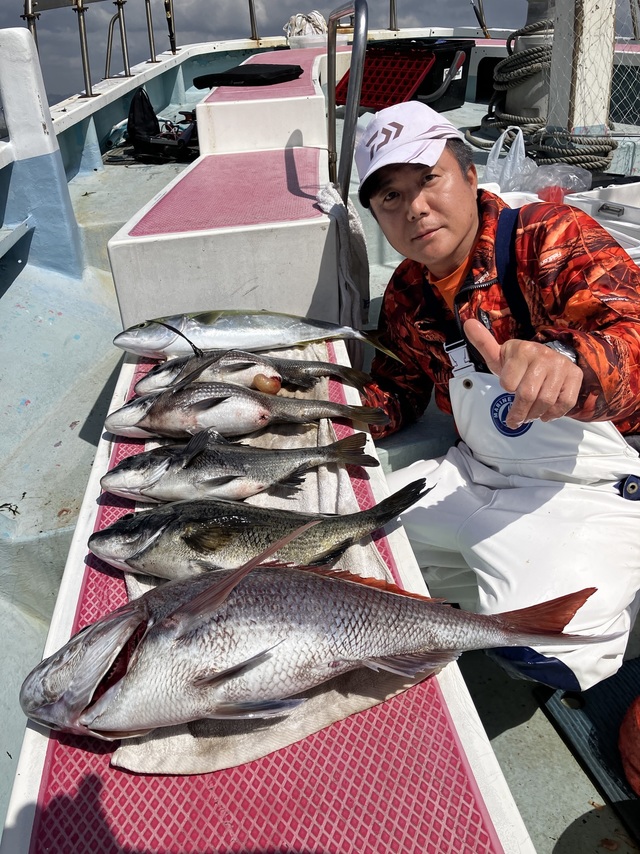 クロダイ・イナダ(ブリ)