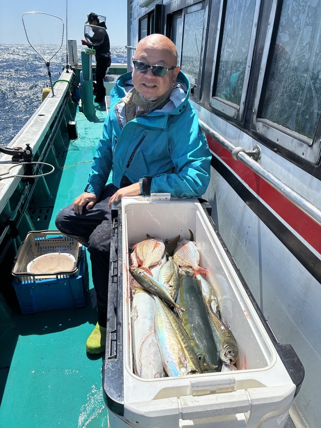 マダイ・マアジ・ブリ