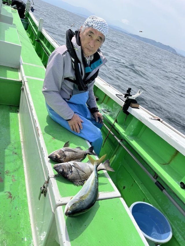 クロダイ・イナダ(ブリ)