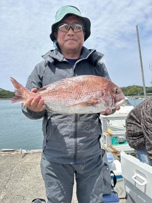 マダイ