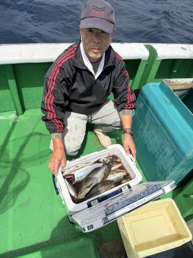 イサギ(イサキ)