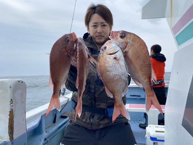 マダイ