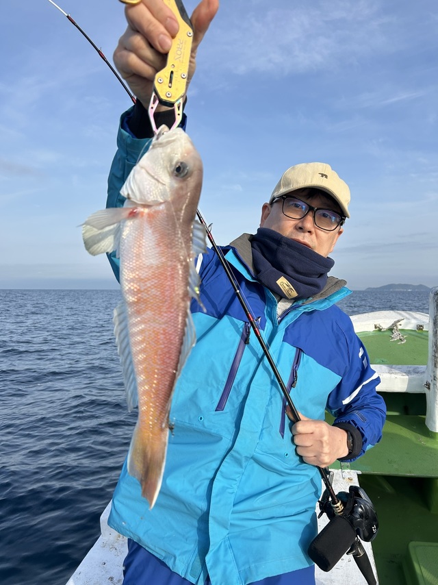 シロアマダイ