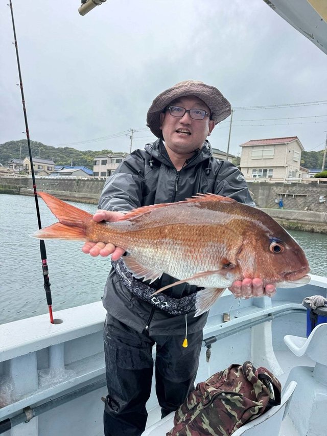 マダイ