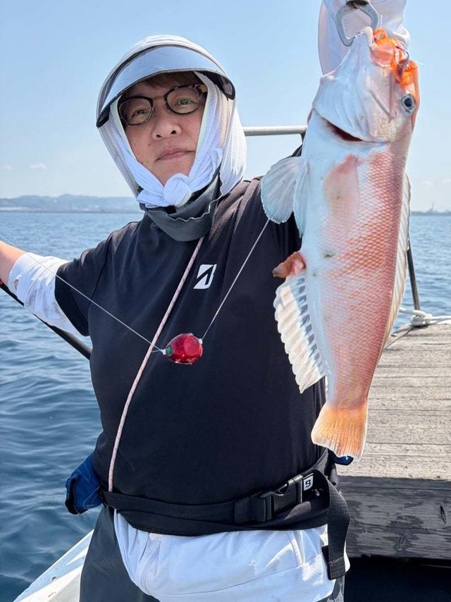 シロアマダイ