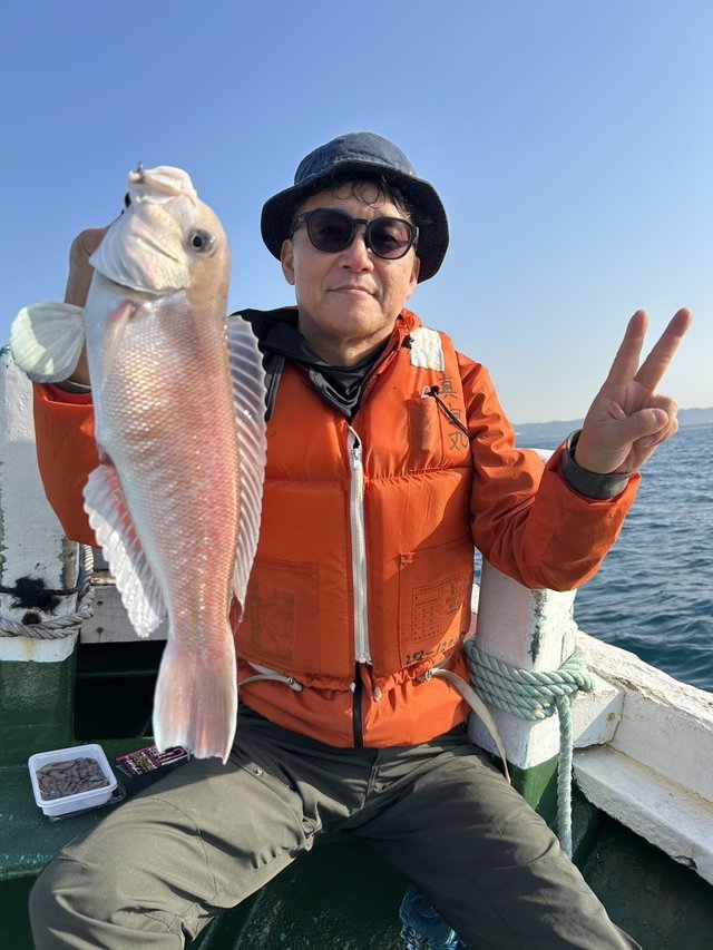 シロアマダイ
