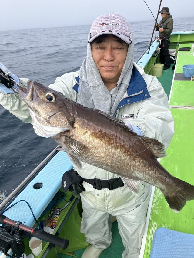 アラ