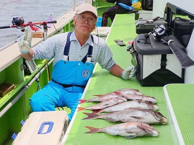 マダイ