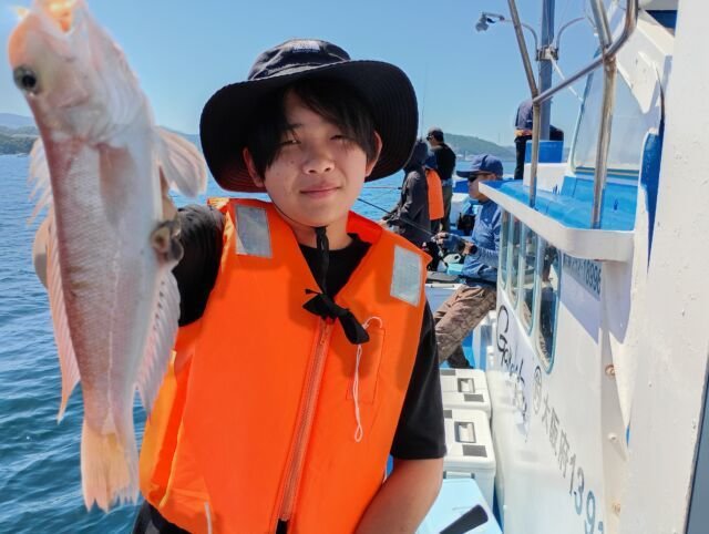 シロアマダイ