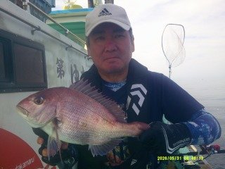 マダイ