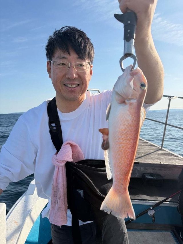 シロアマダイ