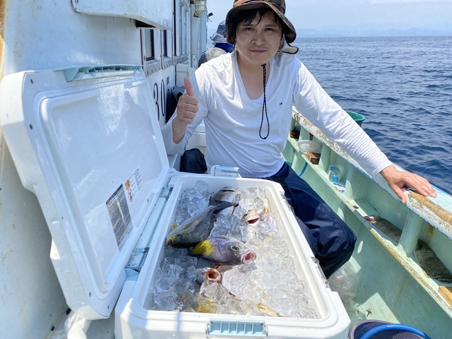 ウメイロ