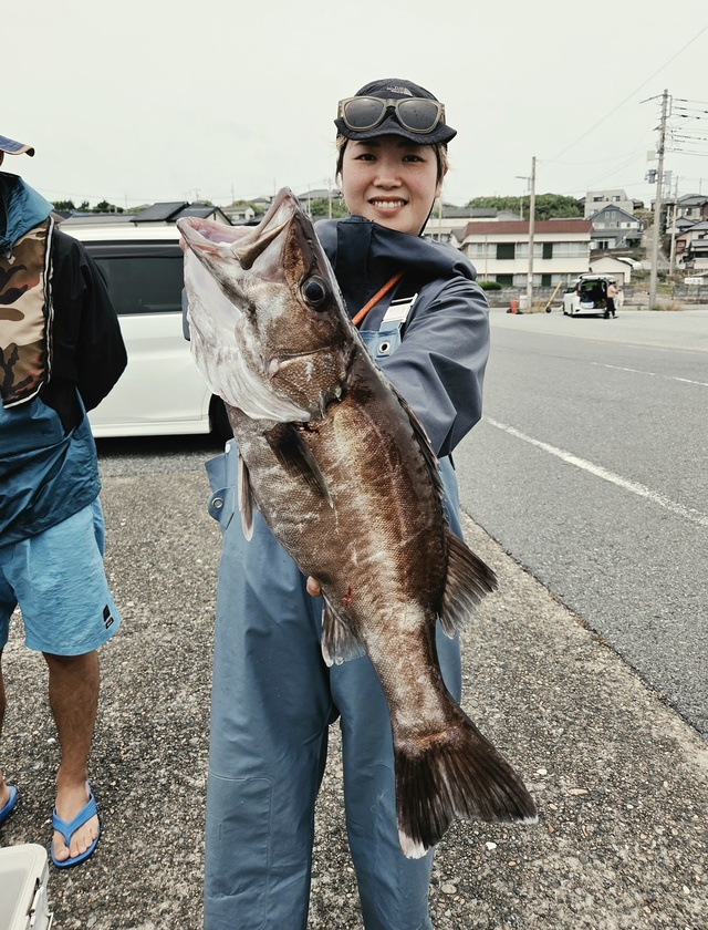 アラ