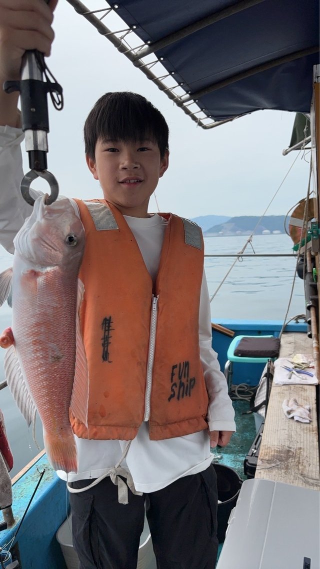 シロアマダイ