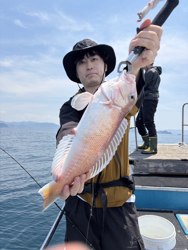 シロアマダイ