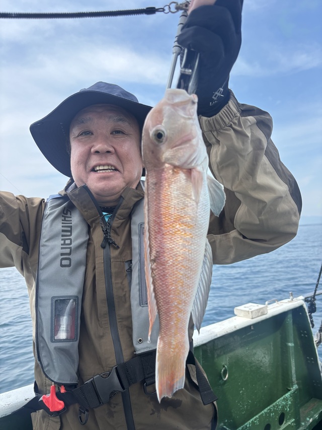 シロアマダイ