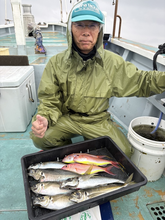 アジ(マアジ)・イトヨリ(イトヨリダイ)
