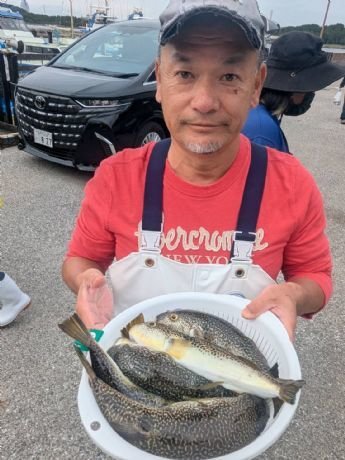 ショウサイフグ
